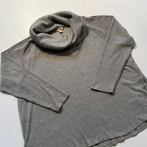 Terra & sky long sleeve, cowl neck, gray, lightweight sweater.  Women’s 3X